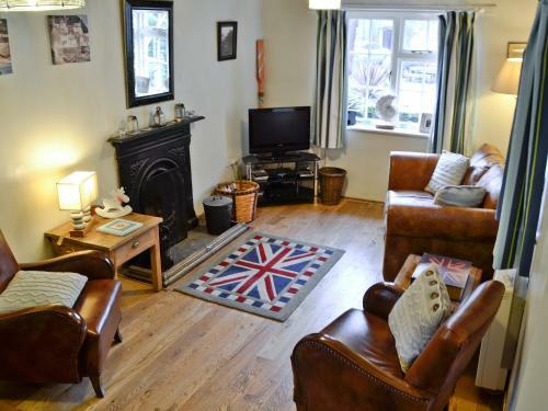 Tregullan Cottage