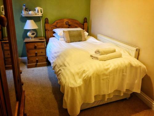 Hostal The Riverside