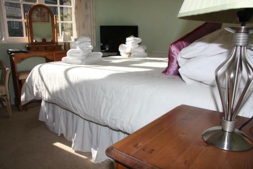 Hostal The Riverside