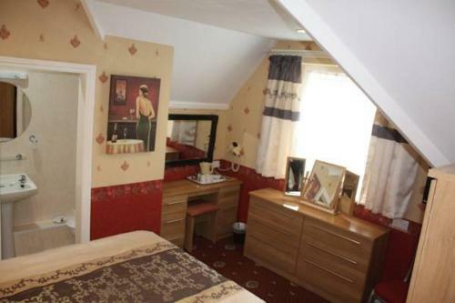 Gascony Hotel