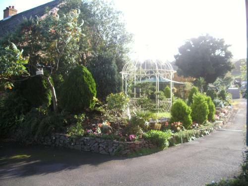 Alcombe House Hotel