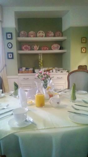 Alcombe House Hotel
