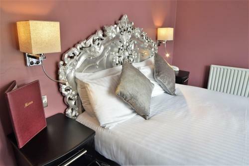 Dovedale Hotel And Restaurant
