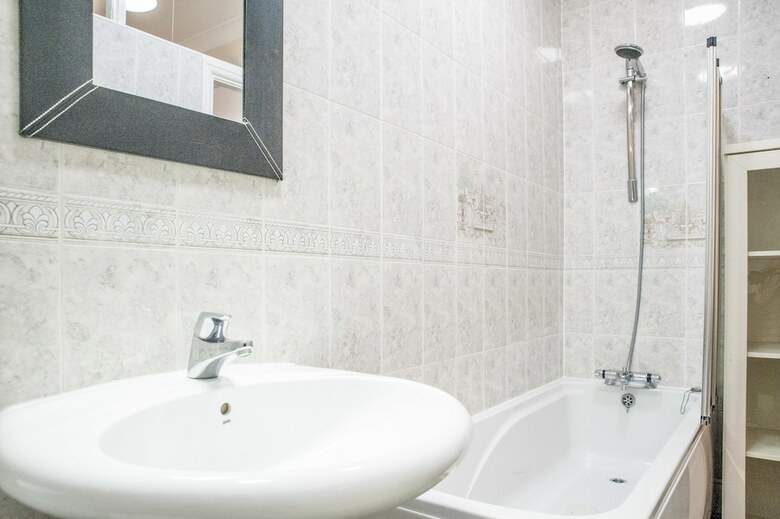 Hostal Arlana Guest House