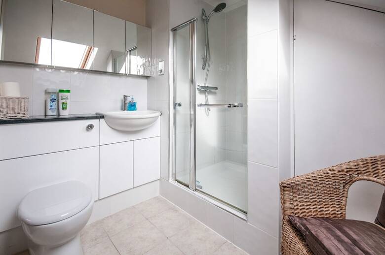 Hostal Arlana Guest House