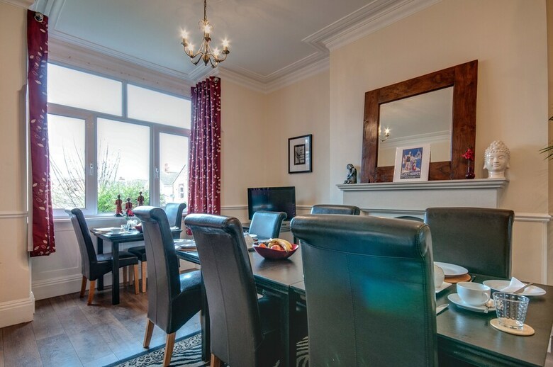 Hostal Arlana Guest House