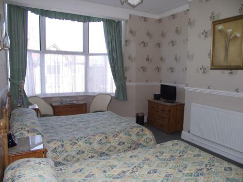 Hostal Ginnie's Guesthouse