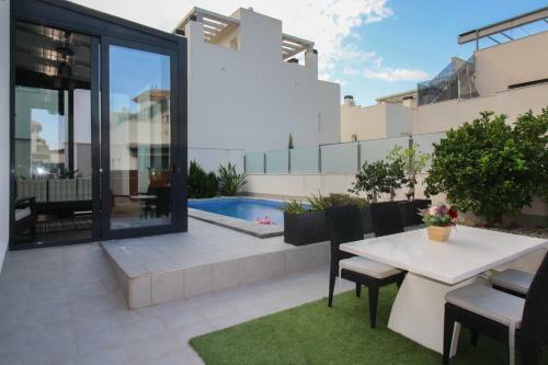 Torrevieja Villa Azalea