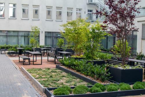 El Apartments - Antares