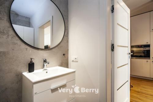 Garbary 104 - Apartament Z Balkonem - Self Check In 24h