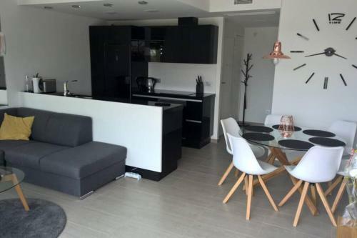 Sun Terrace Apartment
