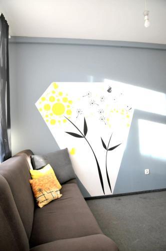 Color Apartment 2