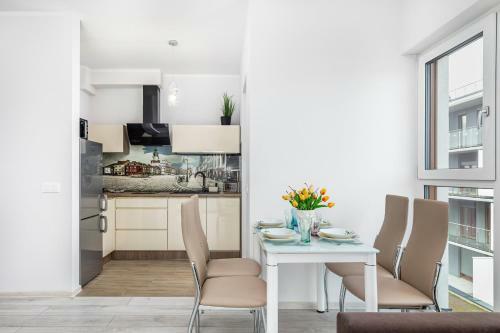 Warta Residence Apartments By Renters