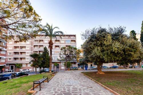 Apartment Ramon Gallud 204