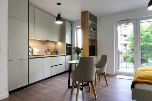 Essence Apartments Sapphire