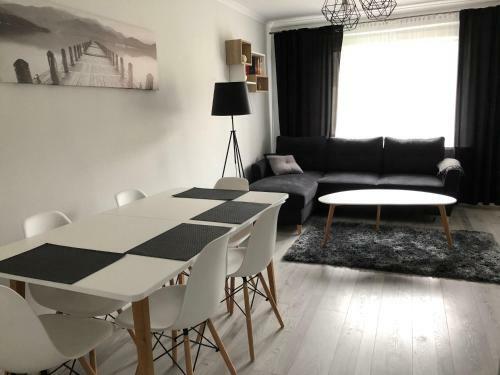 Apartament W Dolinie Os?awy