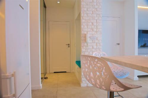 Sea Cliff Apartment Rewal