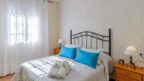 Cortijo La Jirafa Torrox By Ruralidays