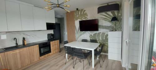 Piekny Apartament Przy Pla?y