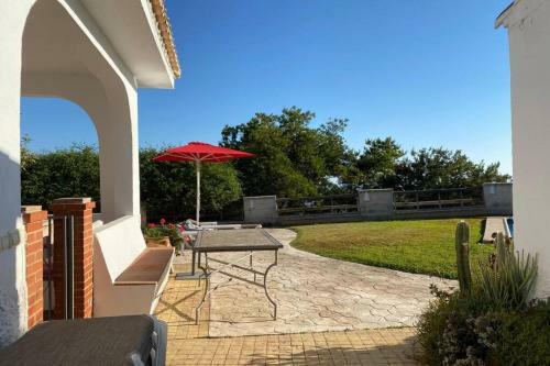Villa La Higuera, Swimmingpool, Parking, Sea Views