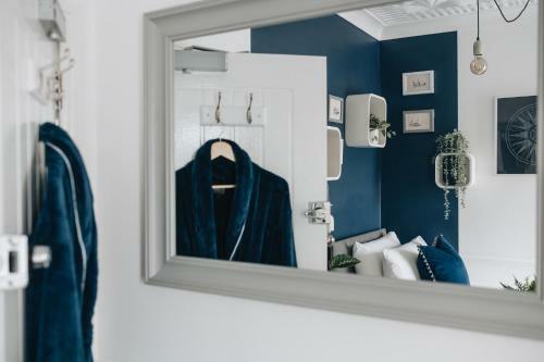 Hostal Cloves Boutique Bed & Breakfast