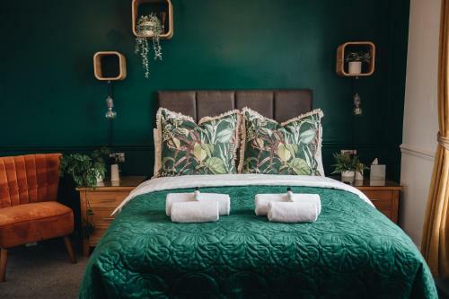 Hostal Cloves Boutique Bed & Breakfast