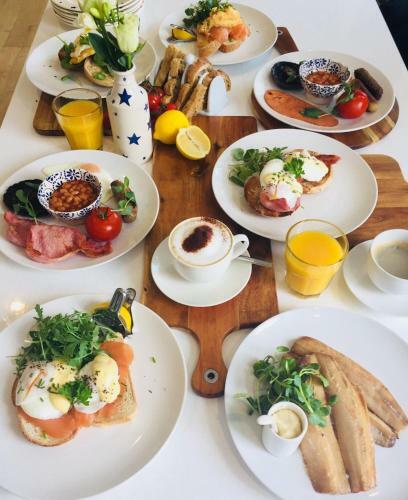 Hostal Cloves Boutique Bed & Breakfast