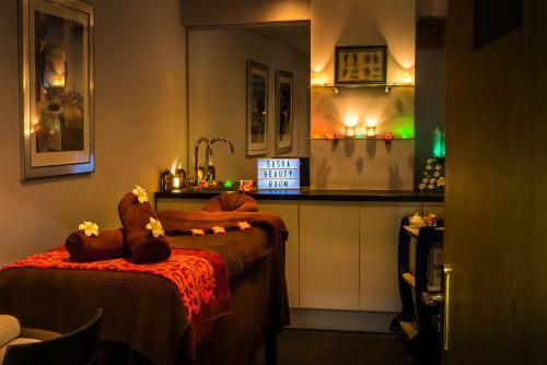 Parkway Hotel & Spa