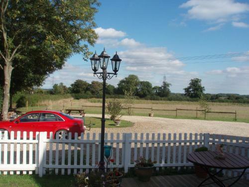 Bed & Breakfast Meadow Farm Cottage