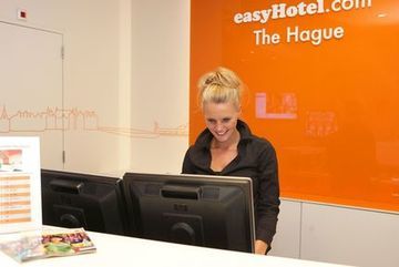 Easyhotel Den Haag