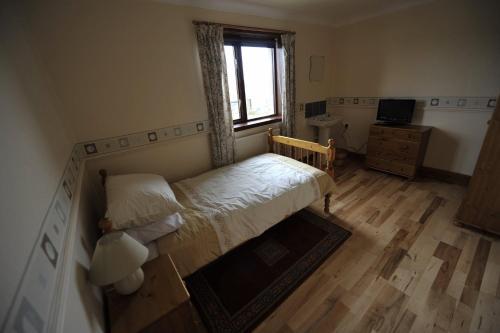 Hostal Sandwick Bay Guest House