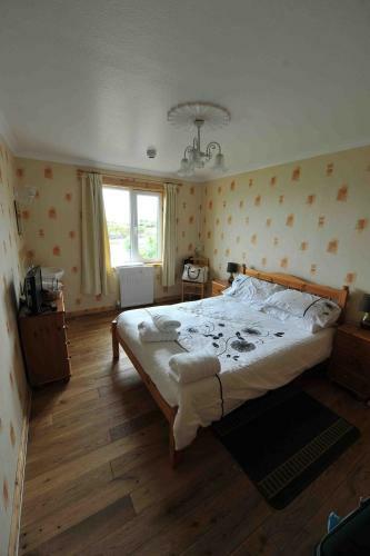 Hostal Sandwick Bay Guest House