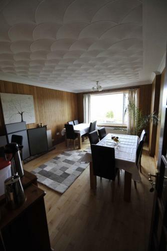 Hostal Sandwick Bay Guest House