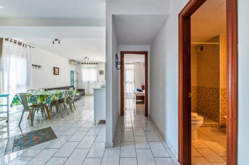 Ocean Breeze Apartment