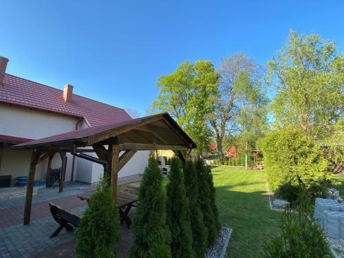Apartamento Dom W Santocznie
