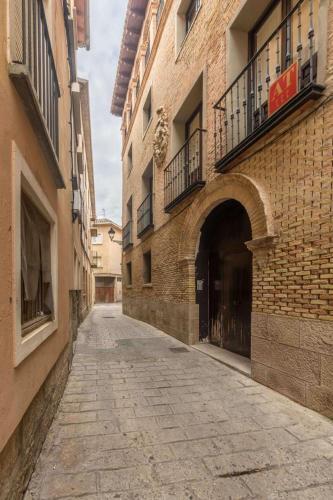Apartamento Palacio Descalzos -atico 3b-