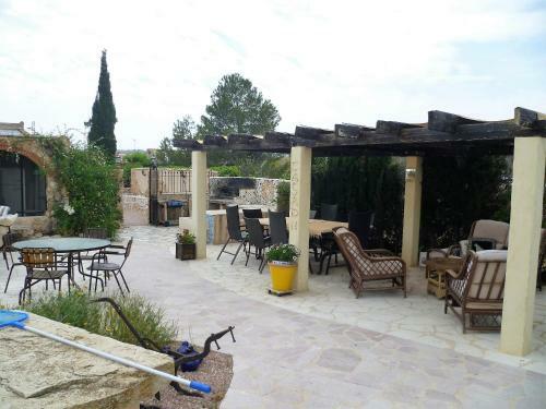 Hostal Casa Rural Ubeda Pinoso-alicante