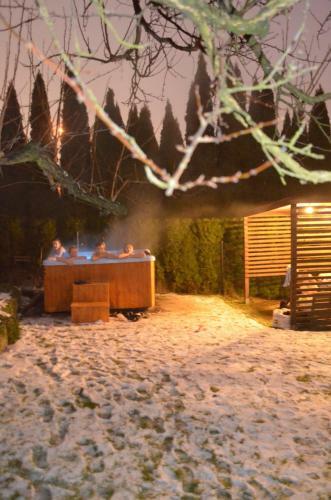 Lodge Lawendowo- Domki, Apartamenty, Sauna I Jacuzzi