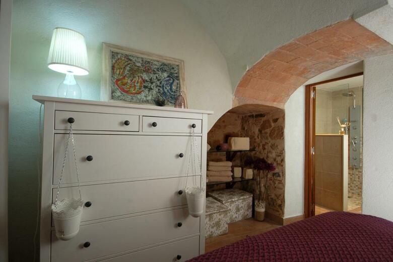 Lets Holidays Tossa De Mar Romantic Apartment