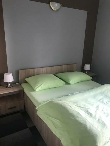 Hotel Holidays