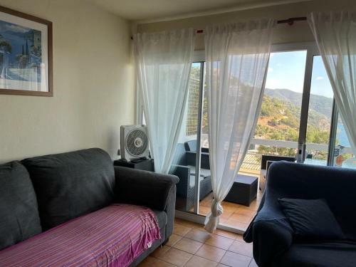 Great Apartment Next To The Sea