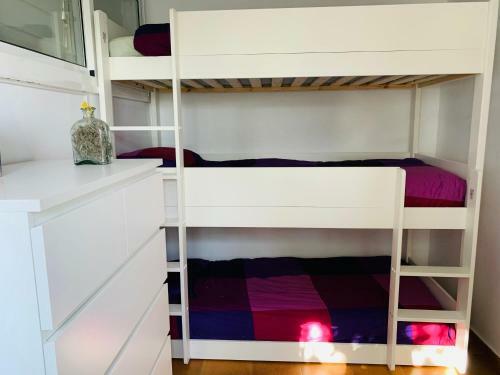 Apartamento ? Sea Views + Private Beach. What Else? ?