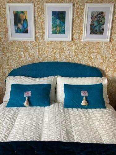Bed & Breakfast Twenty Seven