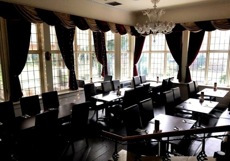 Westone Manor Hotel
