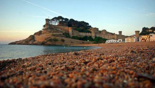 Lets Holidays Apartment Tossa Near Beach 2