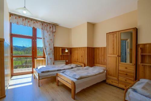 Bed & Breakfast Schronisko Pttk Trzy Korony