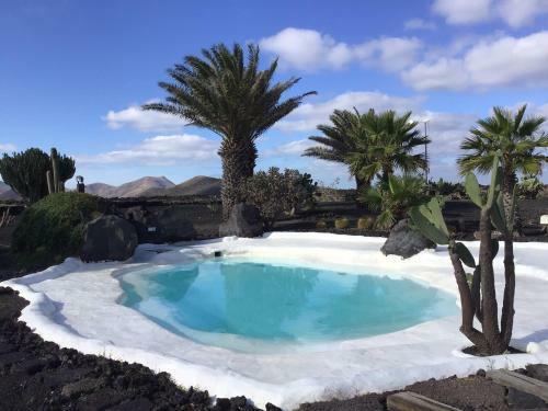 Luxe Ecovilla List�n