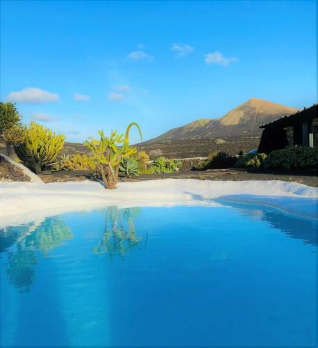 Luxe Ecovilla List�n