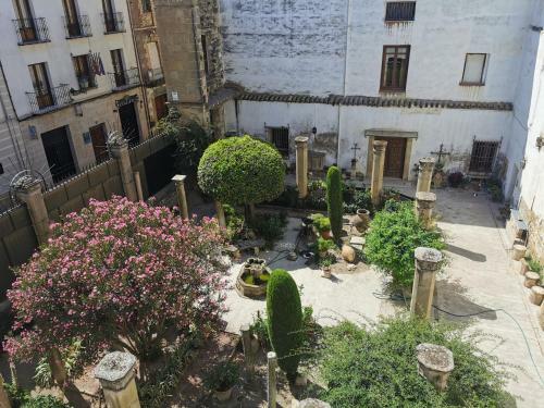 Apartamentos Palacio De Vela De Los Cobos