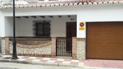 Casa Campanilla. Valle De Abdalajis